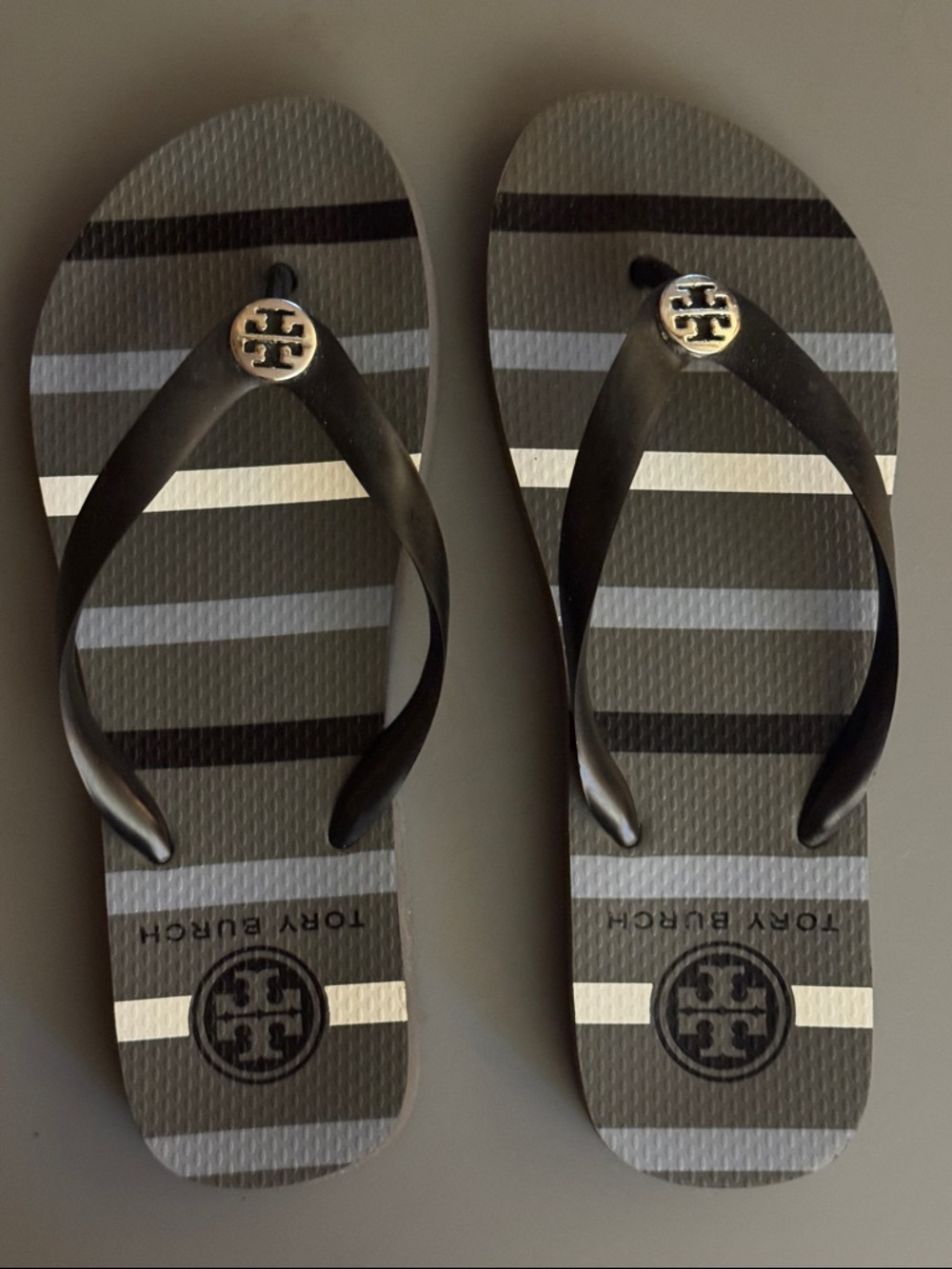 Tory Burch Black Striped Logo Flip Flops Size 8.